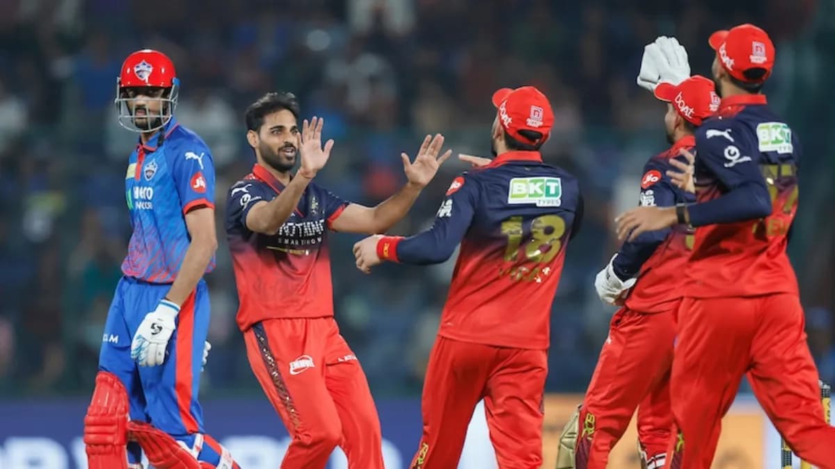 விறுவிறுவென சுருண்ட டெல்லி...ஈஸியாக வெற்றிபெற்ற பெங்களூர்!