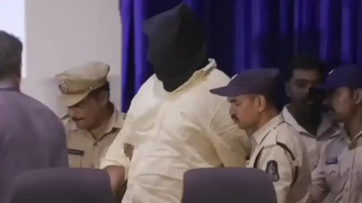 தெலுங்கானா : வக்கீல் கொலை வழக்கு...சிக்கிய காங்கிரஸ் தலைவர்கள் ?