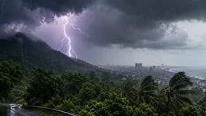கோவை, நீலகிரி, தேனிக்கு கனமழை... வானிலை ஆய்வு மையம் புதிய அறிவிப்பு!