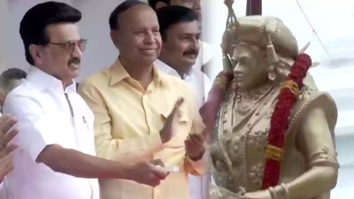 CM MK Stalin - VeluNachiyar
