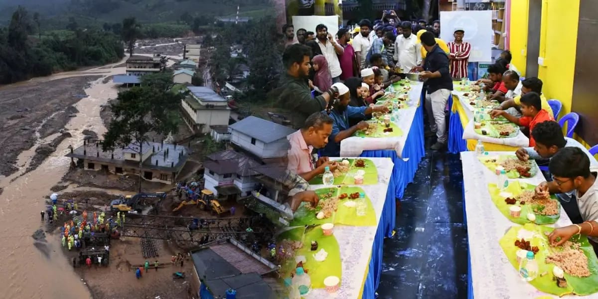 A Moi Feast was held in Dindigul to help the people of Wayanad
