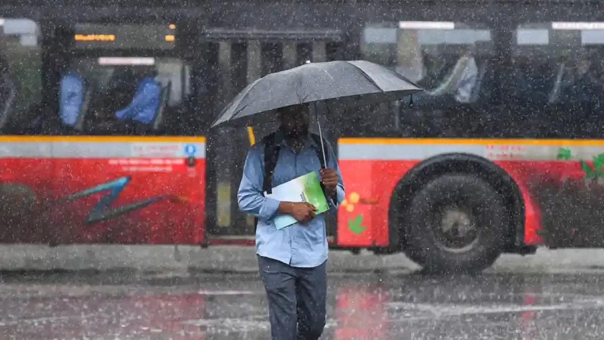 தமிழகத்தில் லேசான மழைக்கு வாய்ப்பு! வானிலை மையம் அலர்ட்!