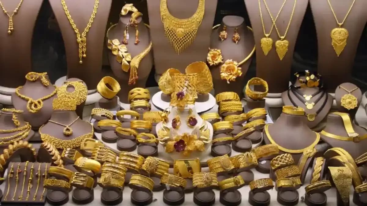 அதிரடியாக குறைந்தது தங்கம் விலை! இன்றைய நிலவரம் இதோ!