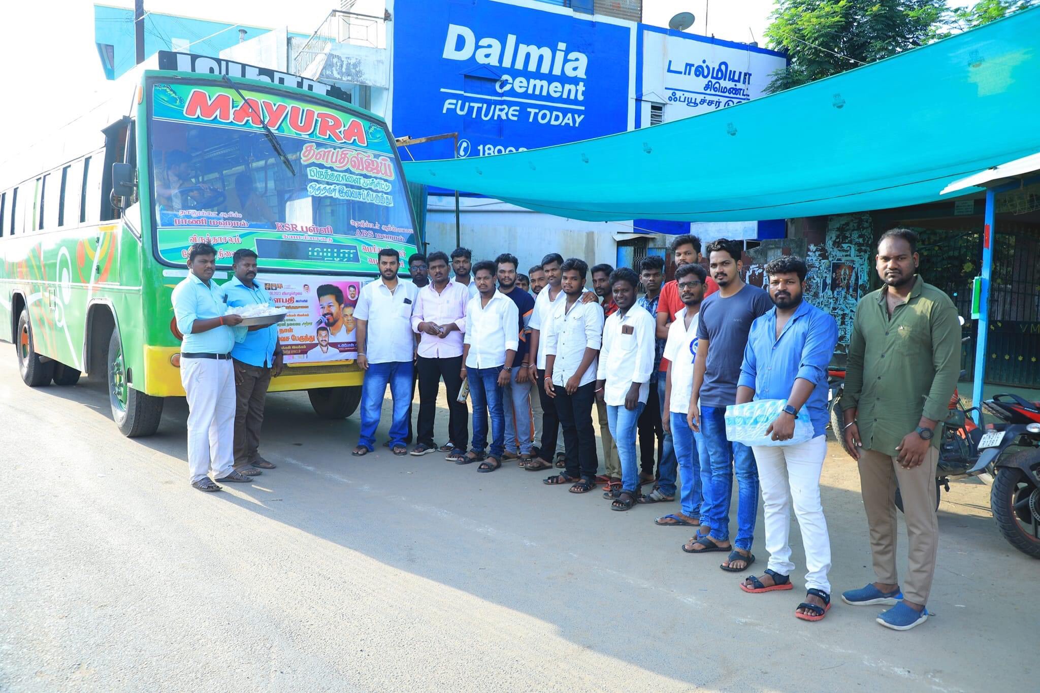 HBDThalapathyVIJAY - free bus