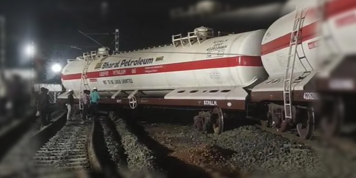 Train Derailed