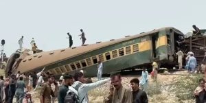 Hazara Express derailed