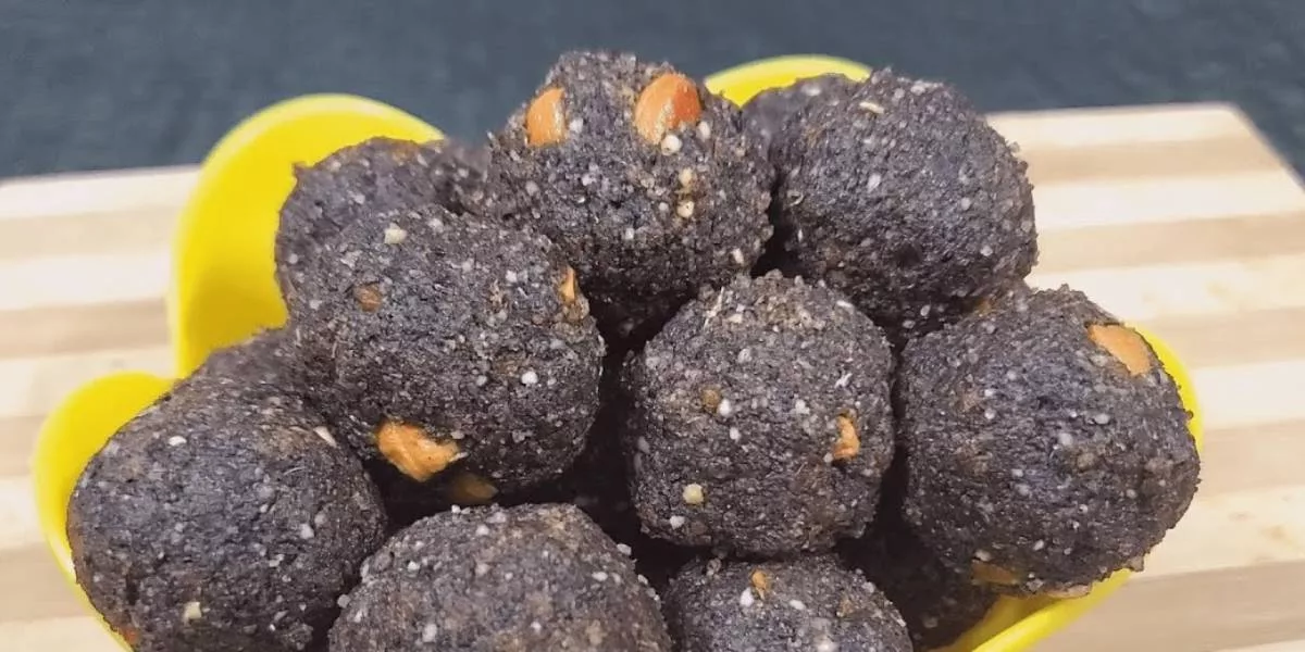 Karuppu Kavuni Laddu