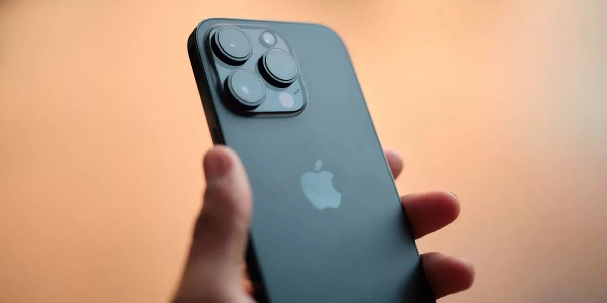 iPhone 15