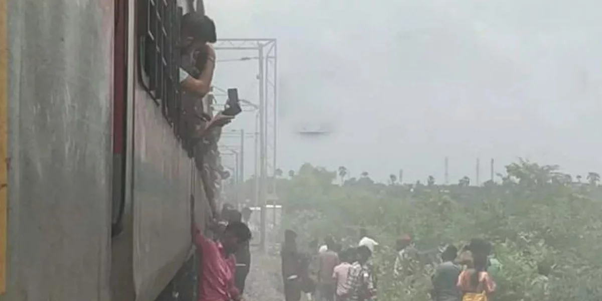 smoke in train
