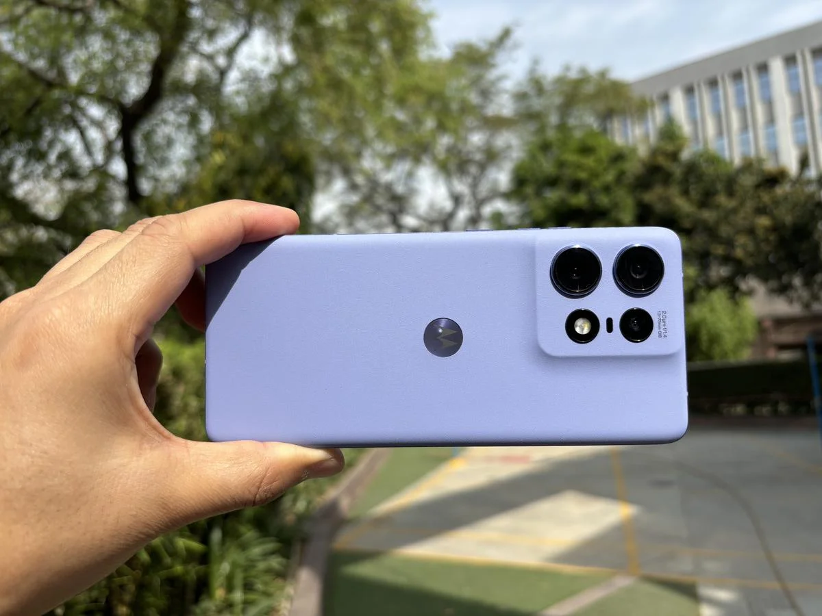 Motorola Edge 50 Pro 5G 1