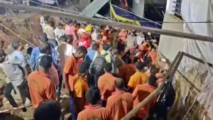 wall collapse at Simhachalam Temple