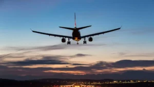 32 Airports closed