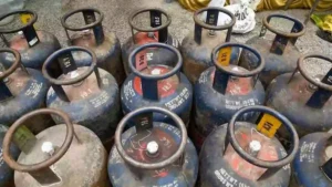 Commercial gas cylinder