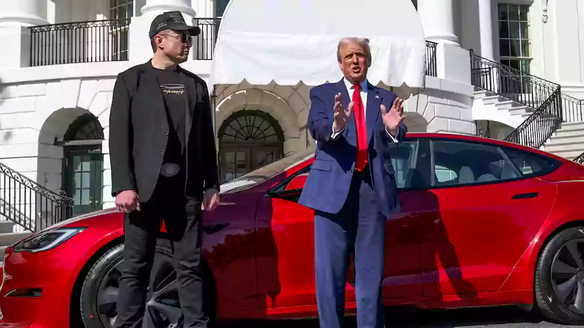 Trump - Tesla Red car